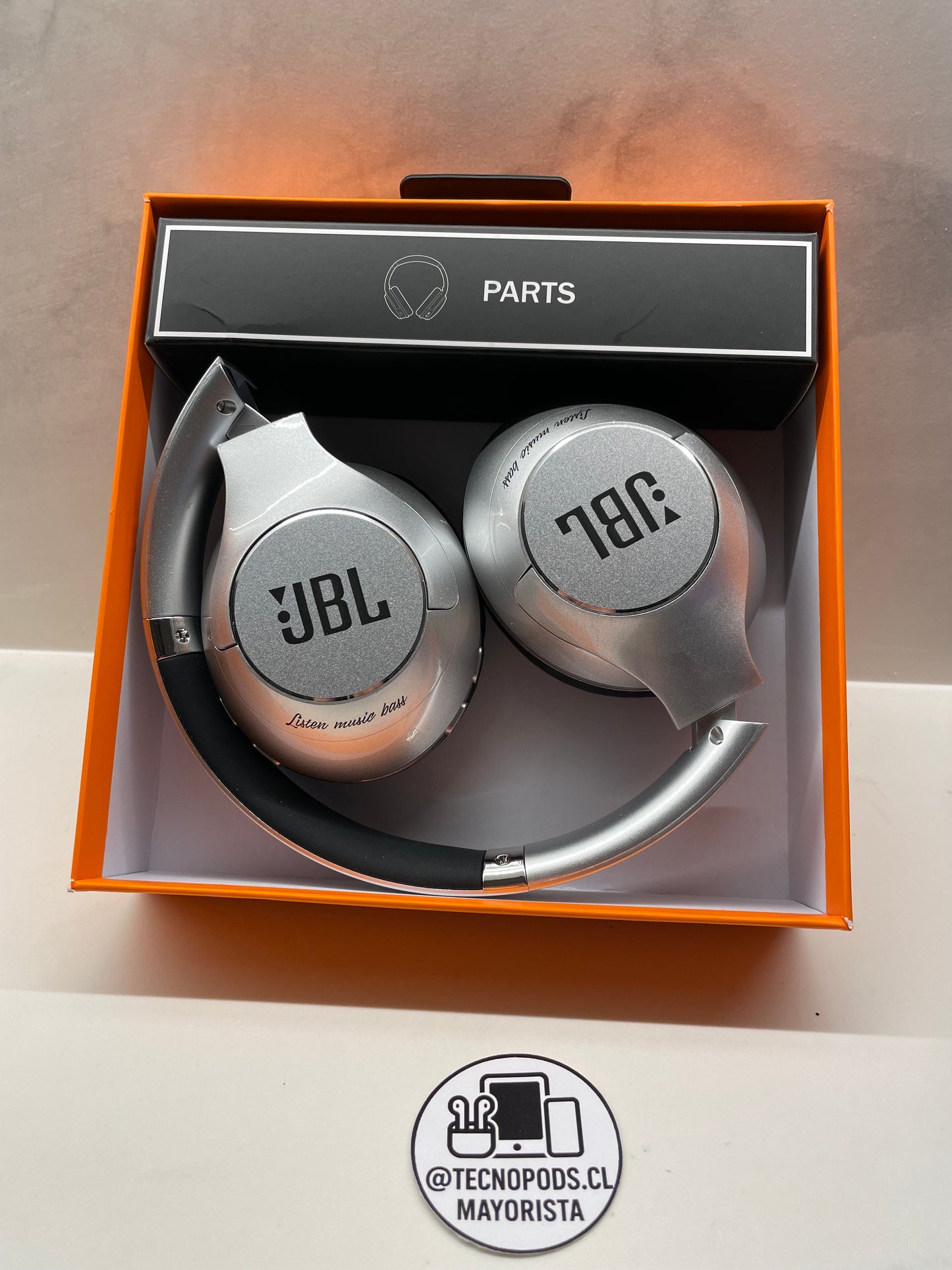 Audífono JBL Tune 901